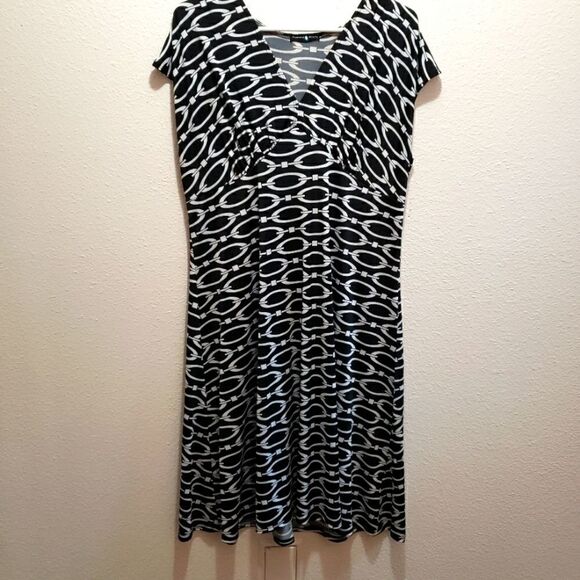 Dress by Tammy Mars, blk /p wht, 14 - Picture 1 of 4